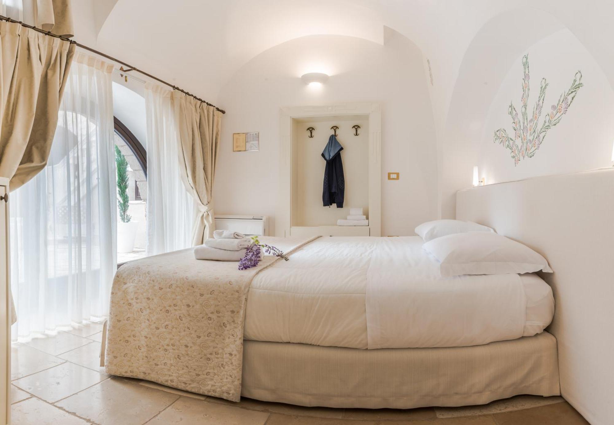 Dimora Dell'Osanna Bed & Breakfast Carovigno Exterior photo